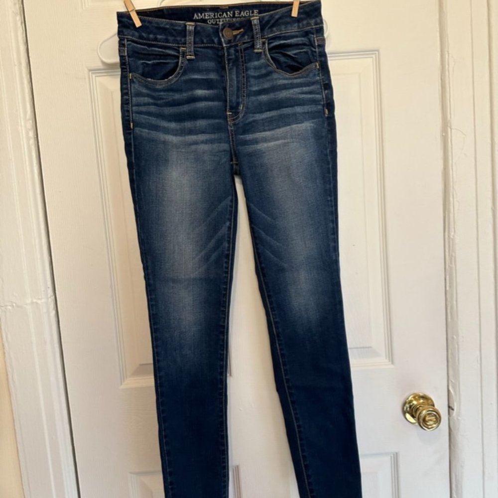 American Eagle Size 4 Short High-Rise Skinny Jeans